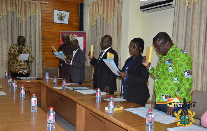 EXHIBIT HIGH LEVEL INTEGRITY AND PROFESSIONALISM – INTERIOR MINISTER TO ENTITY C’TTEE