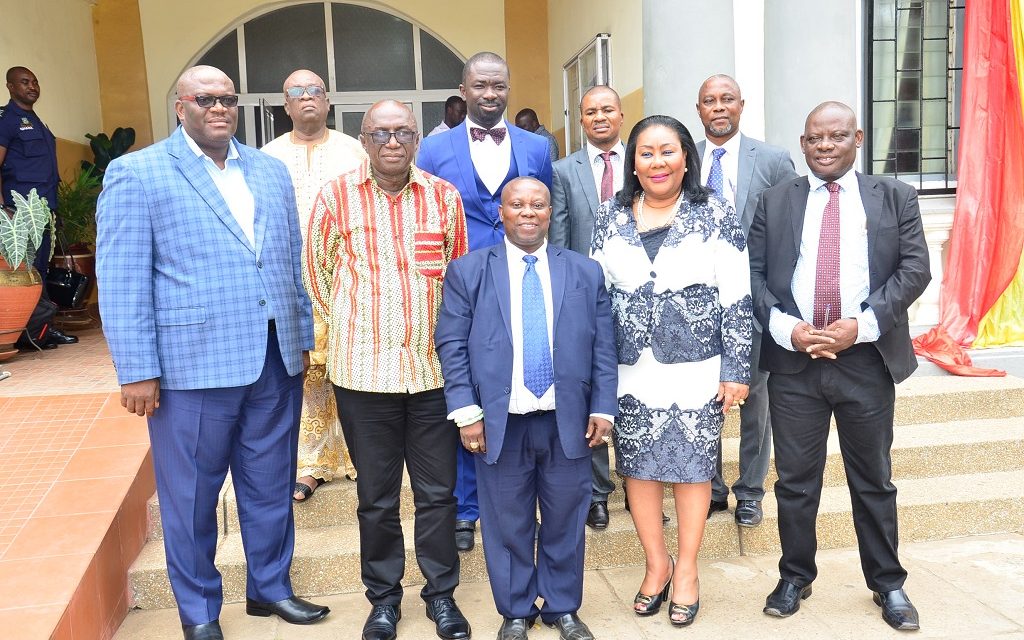 AUCTIONEERS BOARD IMPLORED TO WORK HARDER TO REDEEM THE IMAGE OF AUCTIONEERS