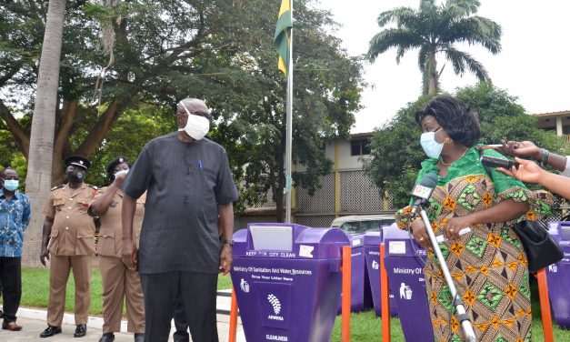 SANITATION MINISTRY DONATES LITTER BINS TO MINISTRY OF THE INTERIOR