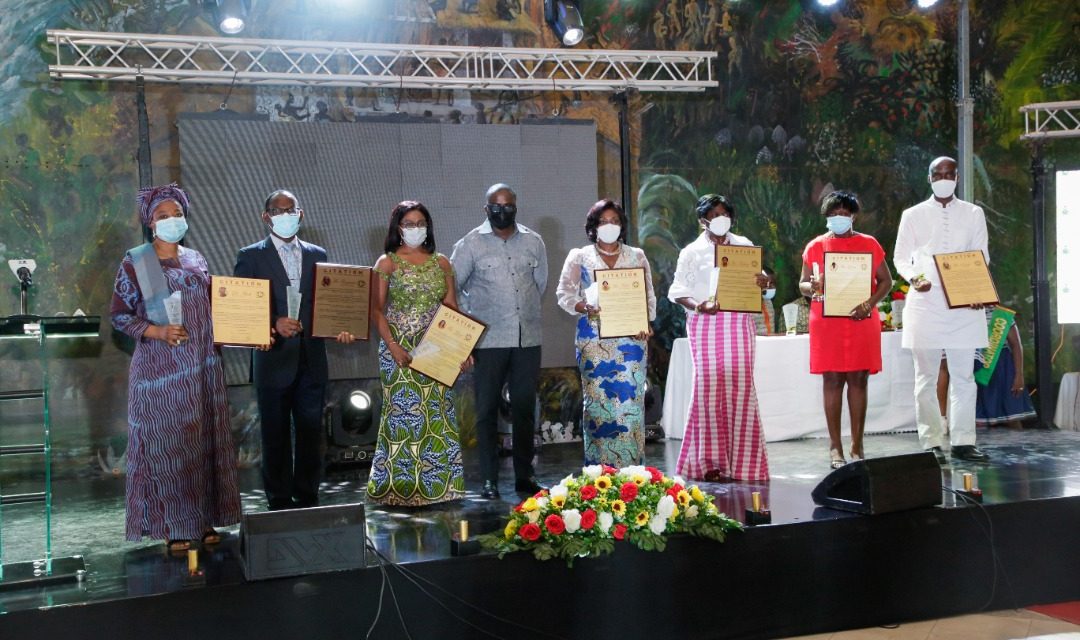 Chief Director of Interior, Three Officers Receive Awards