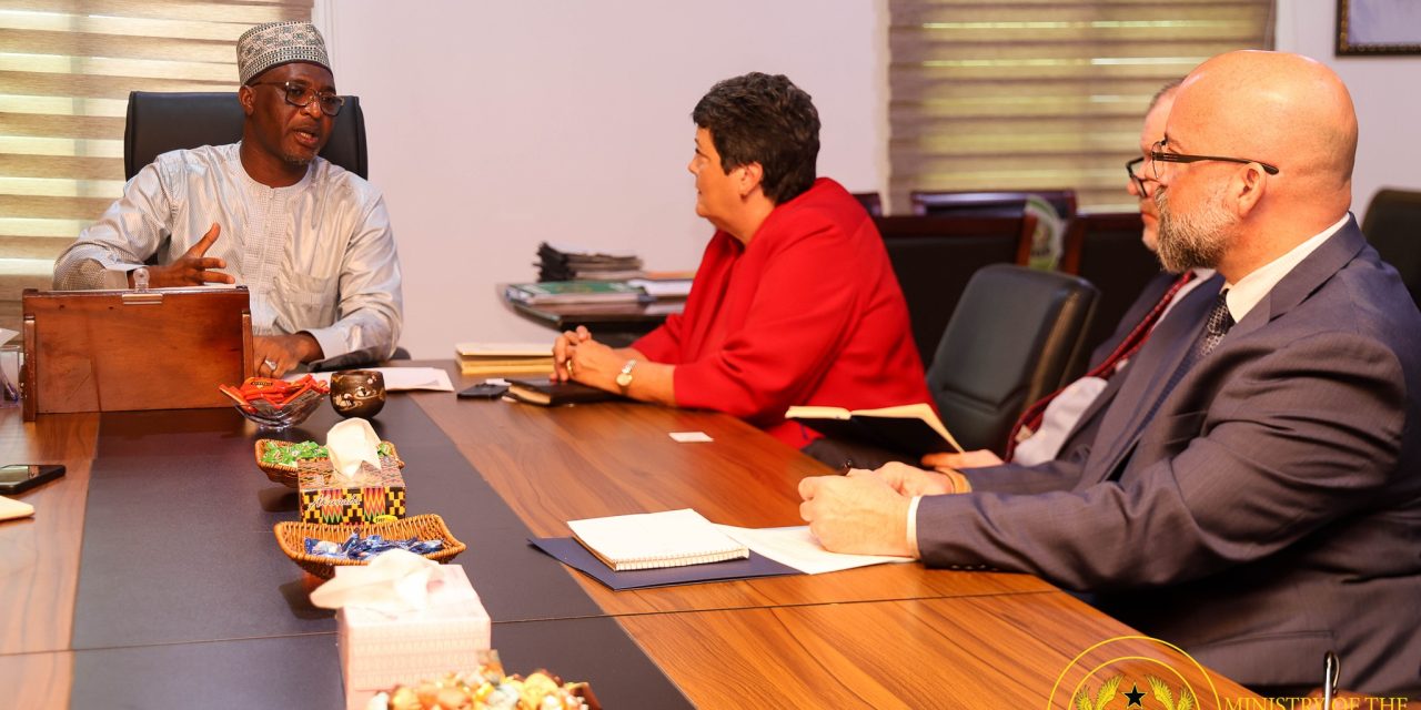 Strengthening Diplomatic Ties: US Ambassador meets Interior Minister