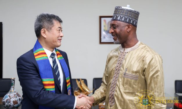 Chinese Ambassador pays courtesy call on Interior Minister, Pledges stronger cooperation