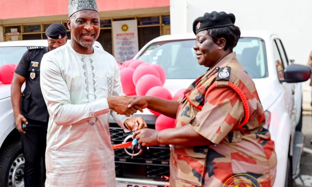 Interior Minister Commissions New Vehicles for Fire Service