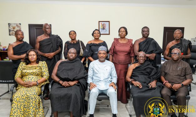 Muntaka Receives Agogo Chiefs Over Ex-Minister’s Passing